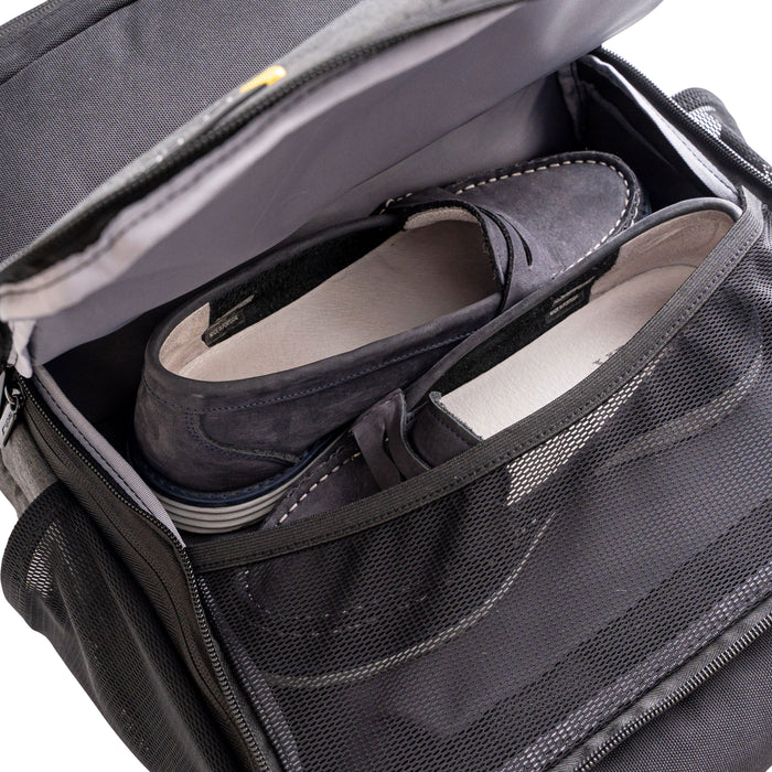 EAN 5060369674521 - Techair Commuter pro 39,6 cm (15.6") Mochila Negro, Gris imagen 12