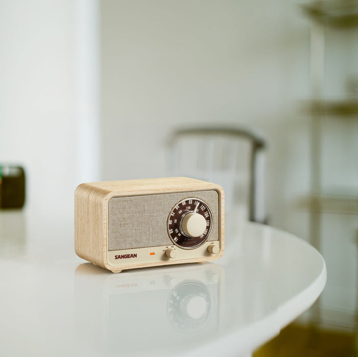 Sangean Wr-8 Fresno Blanco Radio Analógica De Madera Con Am Fm Bluetooth