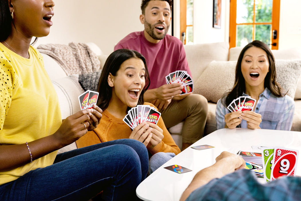 EAN 0194735342402 - Games JJV58 juego de tablero Juego De Cartas Familia imagen 2