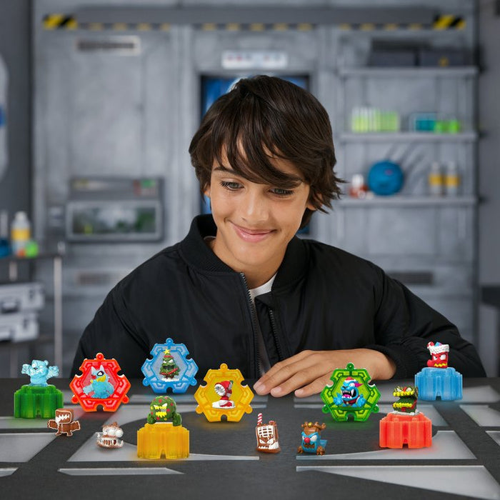 EAN 630996248119 - Moose Toys MrBeast Lab Swarms Hyper Fusion Serie imagen 7