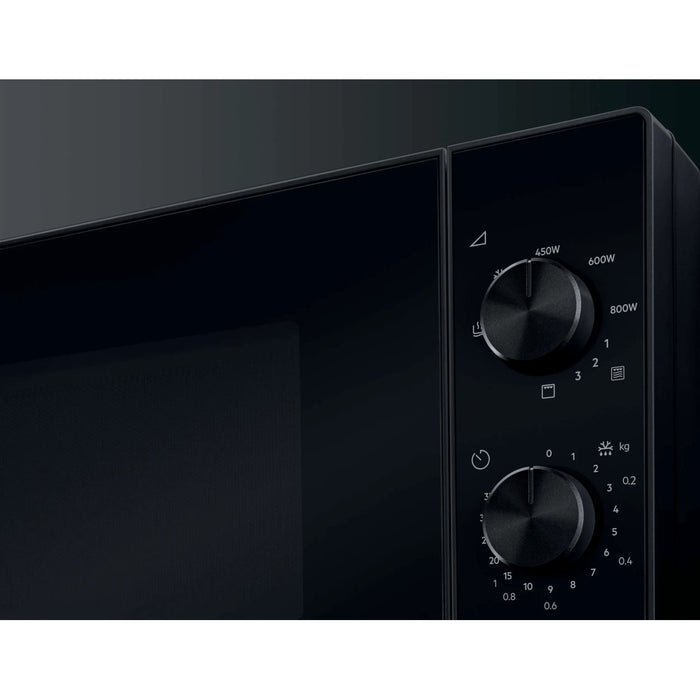 EAN 7332543820368 - Electrolux EMZ421MMK Negro Microondas combinado Encimera 21 L 800 W imagen 3