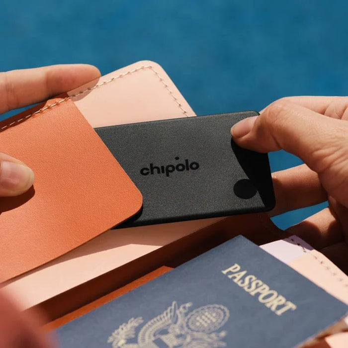 Chipolo Loop & Card Bundle  Rechargeable Trackers Compatible With Apple Find My On Iphone