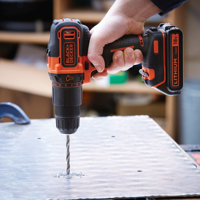 EAN 5035048641132 - Black & Decker BDCHD18K-QW taladro 1400 RPM Sin llave Negro, Naranja imagen 2