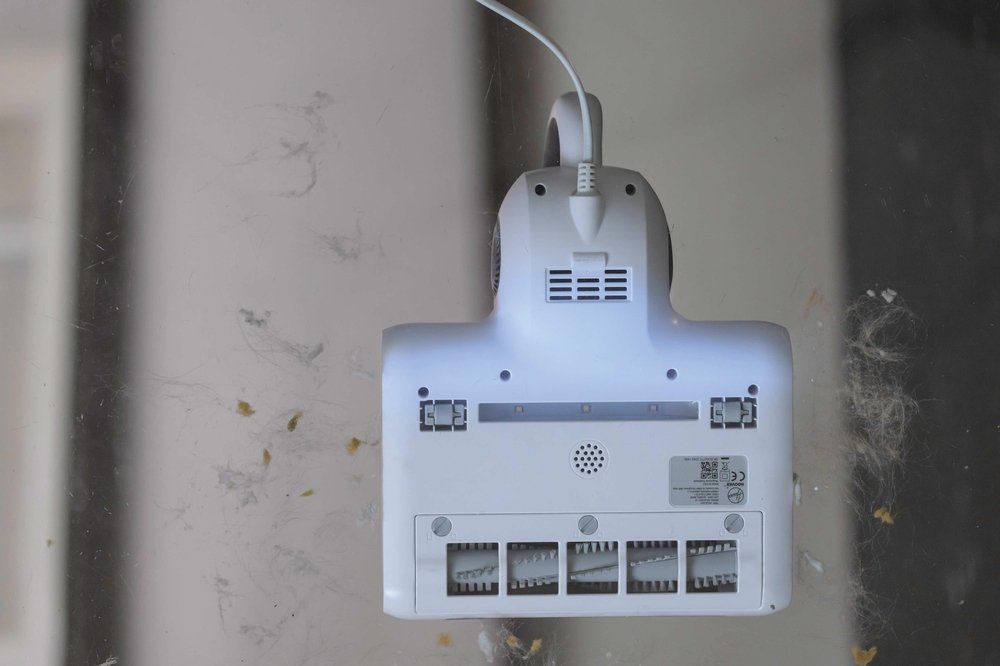 EAN 8059019083353 - Hoover HMC510UV 011 aspiradora de mano Salvia, Blanco Sin bolsa imagen 25