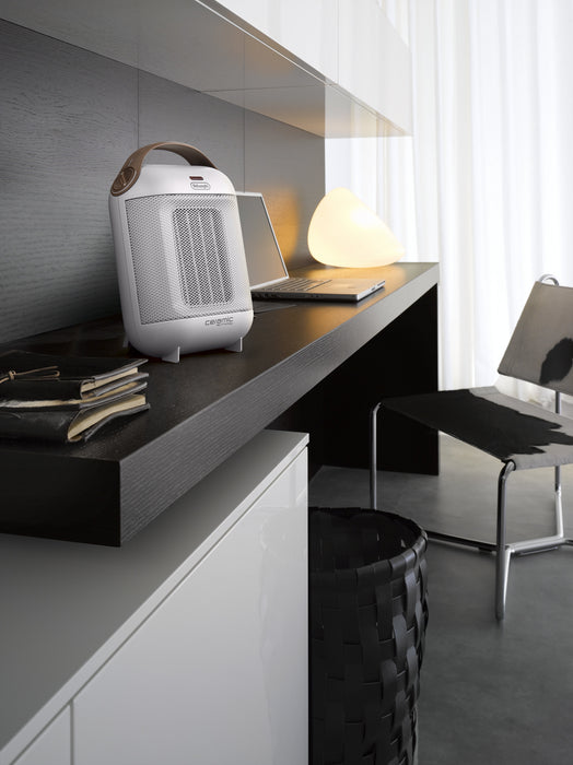 EAN 8004399143319 - De’Longhi Capsule HFX30C18.IW Interior Marrón, Blanco 1800 W Ventilador eléctrico imagen 3