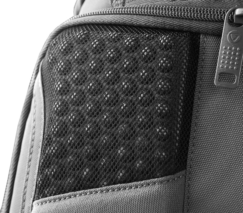 EAN 4719856250229 - Vanguard VEO ADAPTOR R48 BK estuche para cámara fotográfica Mochila Negro imagen 19