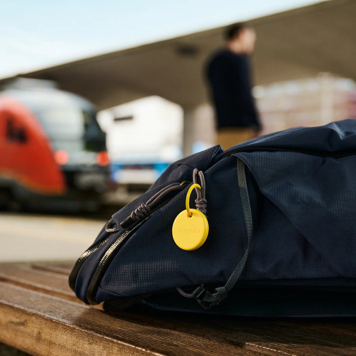 Chipolo Pop - Tracking Tag Compatible With Apple Find My On Iphone Or Find Hub On Android (Blue)