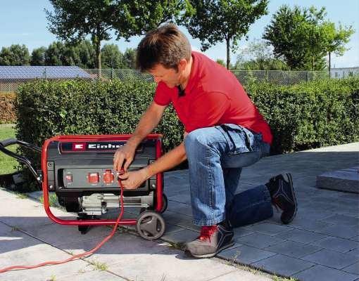 EAN 4006825644142 - Einhell TC-PG 35/E5 motor-generador 4100 W 15 L Gasolina Negro, Rojo imagen 5