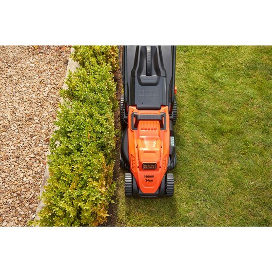EAN 5035048682739 - Black & Decker BEMW461BH-QS cortadora de césped Cortacésped de empuje a gasolina Corriente alterna Negro, imagen 7