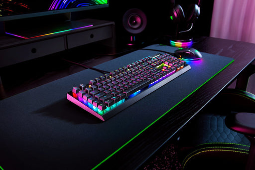 EAN 8887910072721 - Razer BlackWidow V4 X teclado Juego USB QWERTZ Alemán Negro imagen 2