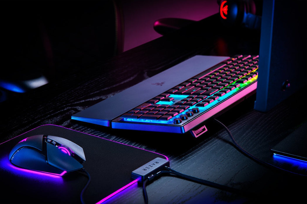 EAN 8886419348658 - Razer Ornata V3 - US teclado Juego USB Inglés Negro imagen 4
