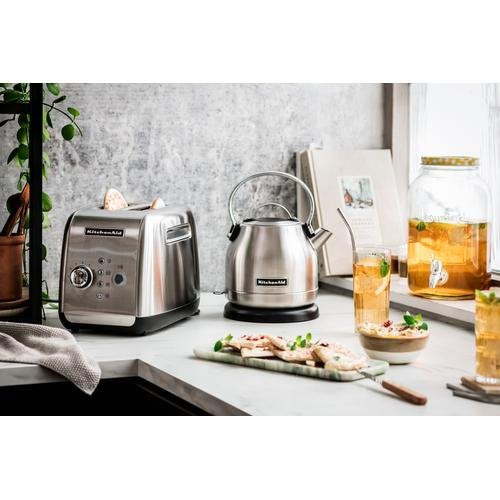EAN 5413184912734 - KitchenAid 5KEK1222ESX tetera eléctrica 1,25 L 2200 W Negro, Acero inoxidable imagen 2