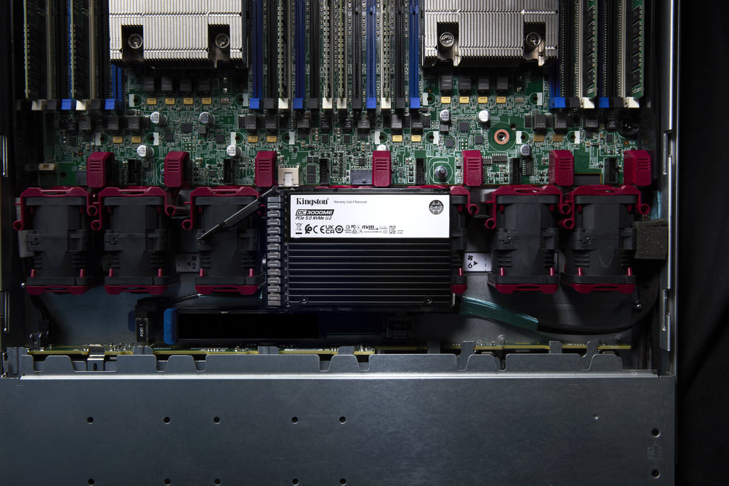 EAN 740617347838 - Kingston Technology DC3000ME 15 TB PCI Express 5.0 3D eTLC imagen 9