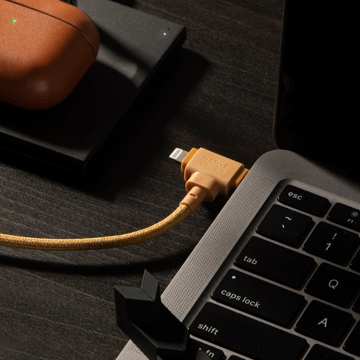 EAN 4895200448389 - Native Union Belt Cable Duo cable USB 1,5 m USB C USB C/Lightning Amarillo imagen 3
