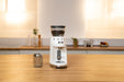 EAN 8017709355319 - Smeg CGF03WHEU molinillo de café 150 W Blanco imagen 14