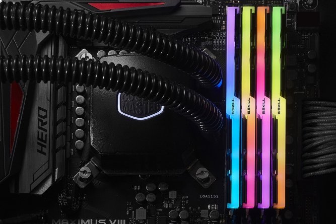 EAN 4713294220608 - G.Skill Trident Z RGB (For AMD) F4-3200C16Q-32GTZRX módulo de memoria 32 GB 4 x 8 GB DDR4 288-pin DIMM imagen 4