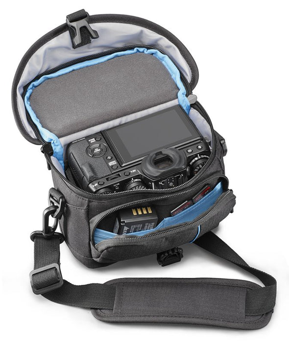 EAN 4007134013117 - Cullmann Panama Vario 200 Carcasa compacta Negro imagen 2