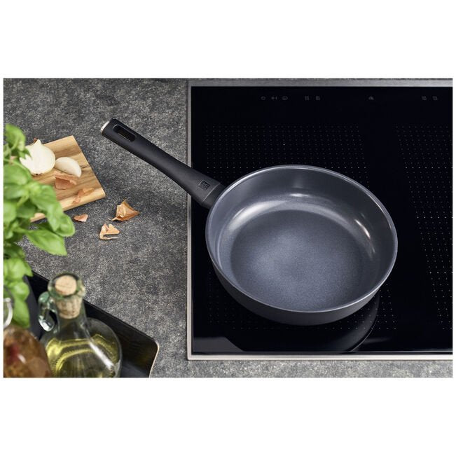 Zwilling Madura Plus 24 Cm Sauté Pan, Black, Aluminum