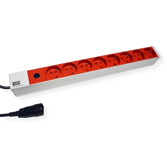 Bachmann 48,26cm 19pulgadas 1he 8xute Rt 1xfuse 10a Corriente 2,0m