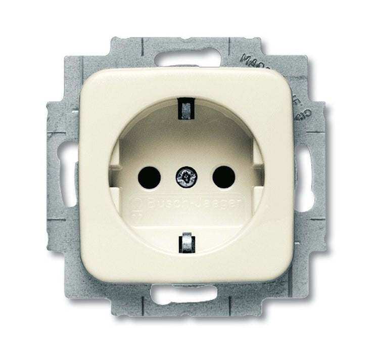 EAN 4011395205709 - Busch-Jaeger 2013-0-4375 toma de corriente CEE 7/3 Blanco imagen 1