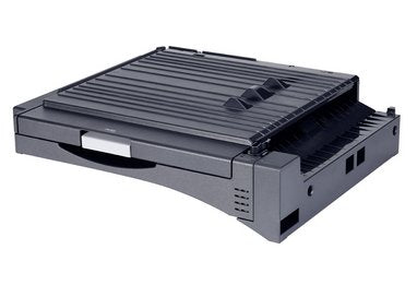 EAN 0632983055731 - KYOCERA 1703SZ0UN0 accesorio o pieza de recambio para impresora/escáner Acabadora 1 pieza(s) imagen 1