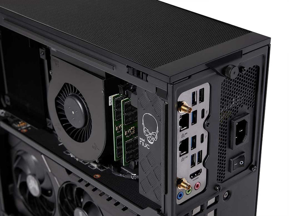 EAN 4250749708279 - bluechip BUSINESSline Workstation WS800 Intel® Core™ i9 i9-14900K 16 GB DDR5-SDRAM 500 GB SSD NVIDIA Quad imagen 7
