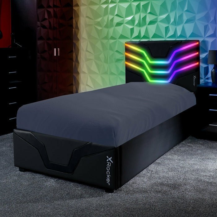 EAN 0094338230468 - X Rocker Cosmos RGB Cama para jugar a videojuegos Individual estándar Rectangular imagen 1