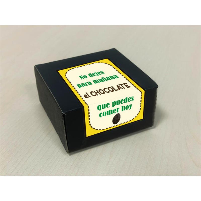 Caja De 8 Bombones Chocolate Puro Forma Labios Vagina
