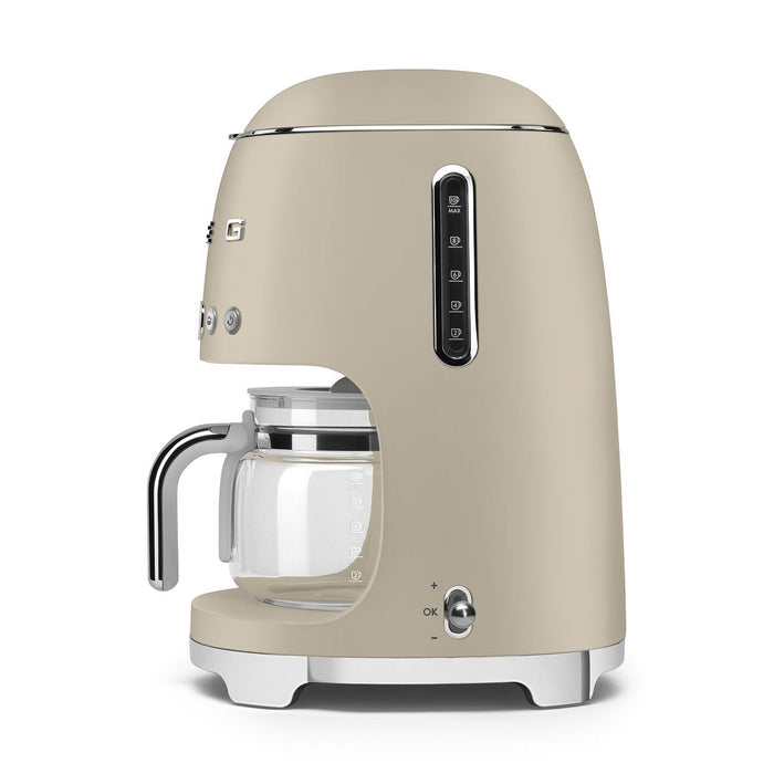 EAN 8017709362126 - Smeg DCF02MLMEU cafetera eléctrica Semi-automática Cafetera de filtro 1,4 L imagen 2
