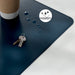 EAN 4002432141845 - Leitz 53820068 protector de escritorio Cloruro de polivinilo (PVC) Azul oscuro imagen 2