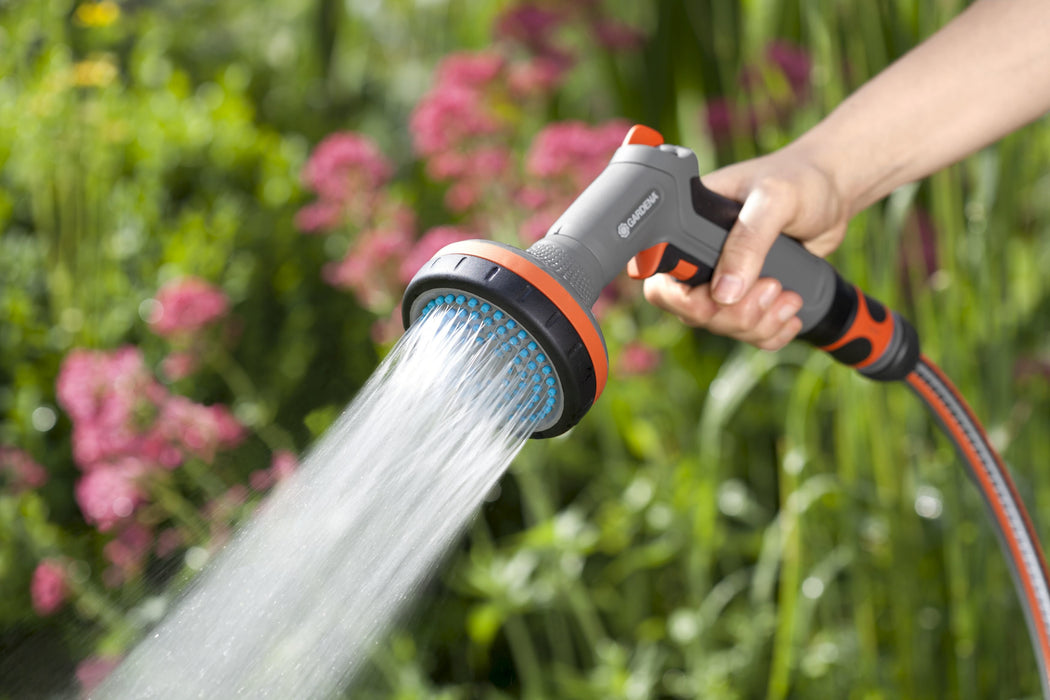 EAN 4078500017336 - Gardena 18319-20 pistola de pulverización de agua o boquilla Pistola pulverizadora de agua para jardín Pl imagen 2