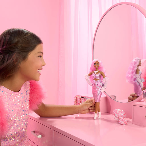 EAN 0194735255979 - Barbie Fashionistas HYV25 muñeca imagen 2