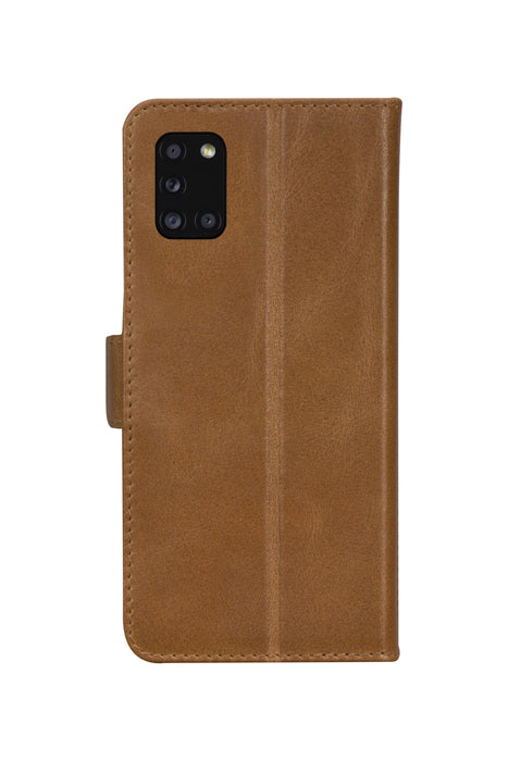 EAN 5711428012449 - dbramante1928 CS52GT001244 funda para teléfono móvil 16,5 cm (6.5") Folio Bronceado imagen 3