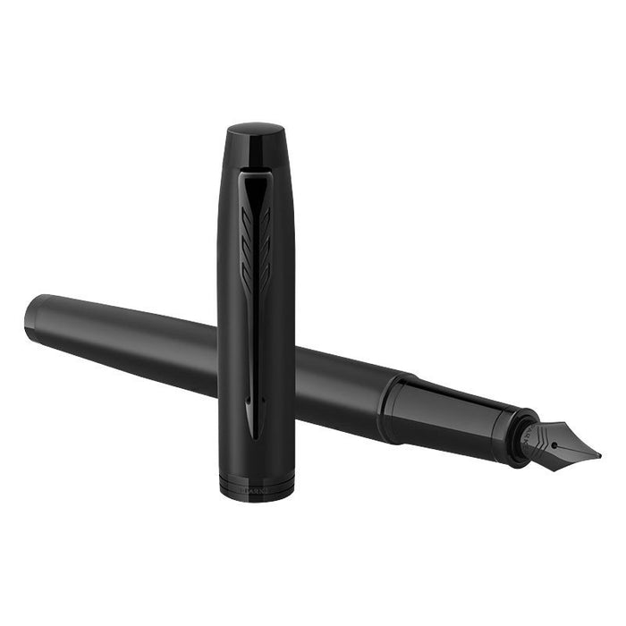 EAN 3026981277412 - Parker IM Achromatic pluma estilográfica Sistema de carga por cartucho Negro 1 pieza(s) imagen 4