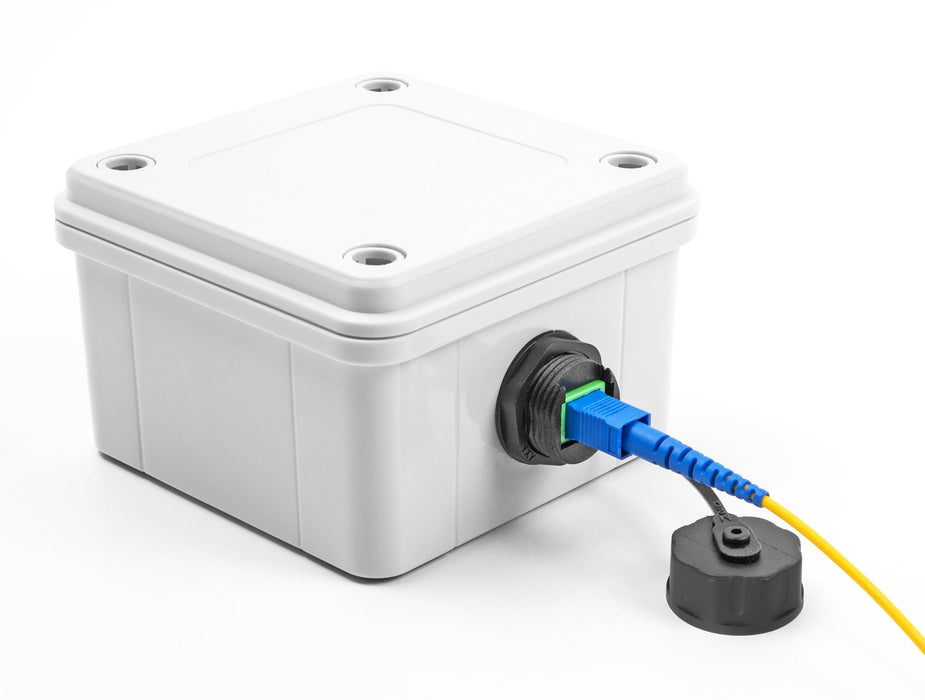 Delock 88032 Conector De Cable De Fibra Óptica Sc Simplex Hembra A Sc Simplex Hembra Con Tapa Protectora Impermeable