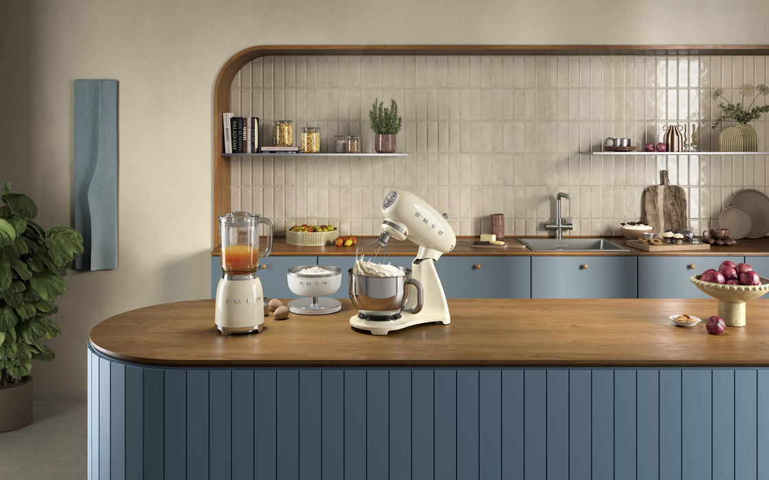 EAN 8017709353759 - Smeg SMF05CREU batidora Batidora de varillas 1000 W Crema de color imagen 19