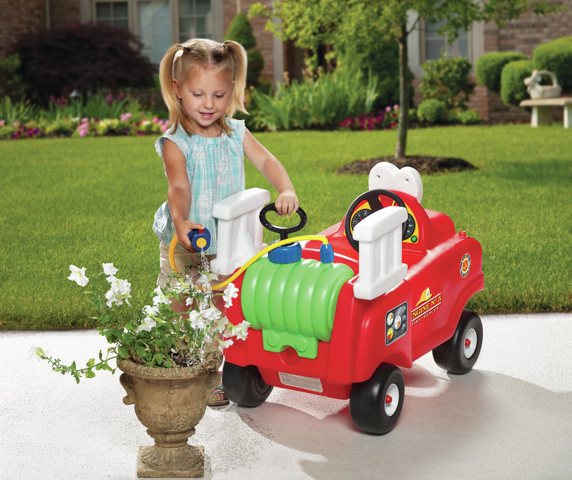 EAN 50743170287 - Little Tikes Spray & Rescue Fire Truck Correpasillos con forma de coche imagen 2