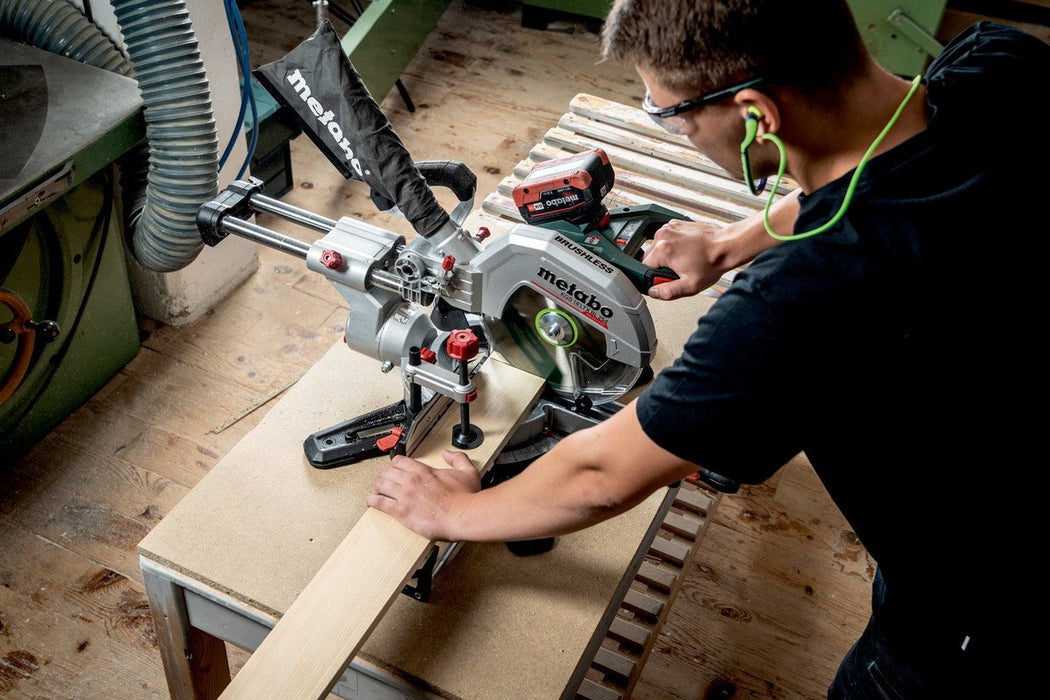 EAN 4061792230422 - Metabo KGS 18 LTX BL 254 4000 RPM imagen 6