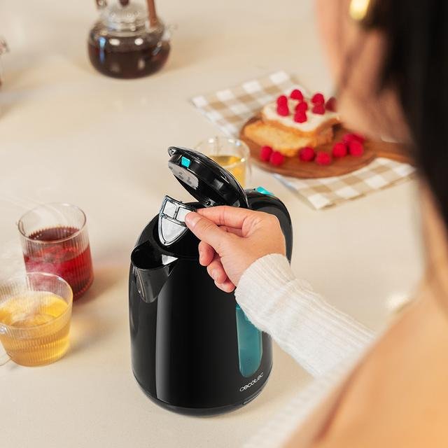 Hervidor Cecotec Thermosense 180, Negro, 2.200 Vatios, 1,7 Litros 8435484018579.0
