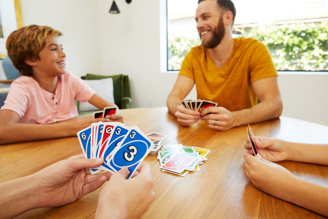 EAN 0746775036744 - Mattel Games UNO Perder las cartas imagen 2