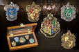 EAN 0812370010103 - Noble Collection NN7374 prendedor de solapa imagen 1
