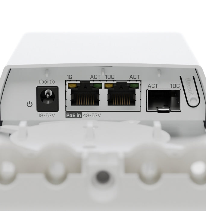 EAN 4752224007964 - Mikrotik FTC11XG convertidor de medio Blanco imagen 4