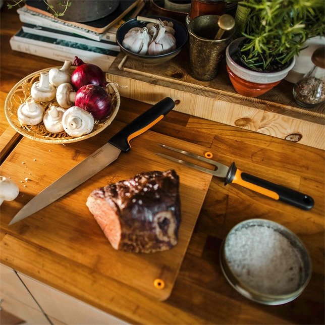 EAN 6424002012931 - Fiskars 1057548 tenedor Trinchador de carne Acero inoxidable 1 pieza(s) imagen 3