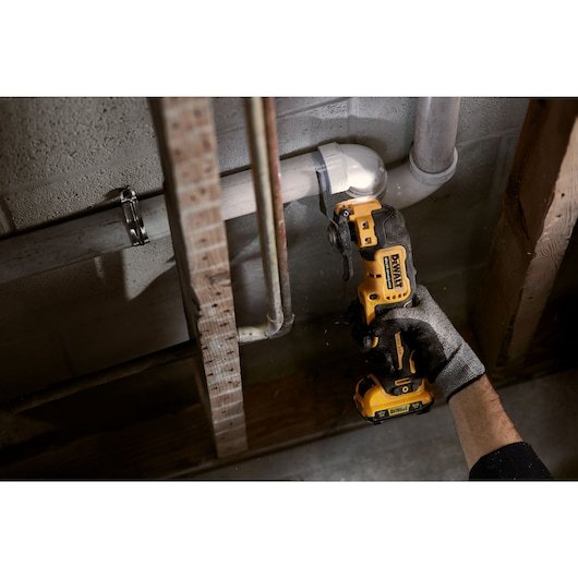 EAN 5035048748442 - DeWALT DCS353D2-QW cortador universal inalámbrico imagen 3
