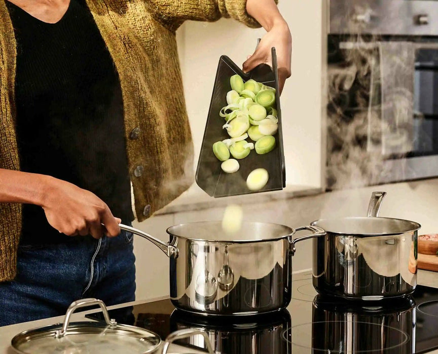 EAN 5028420005066 - Joseph Joseph 60202 tabla de cocina para cortar Rectangular Negro imagen 5