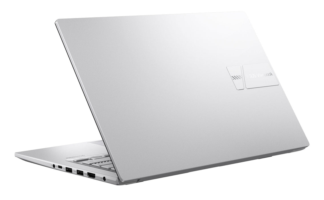 14 Fhd Silver - Amd 3 30 - 8 Go - 256 Go Ssd  - Amd Radeon  - Windows 11 Home  - 1 X Usb 2.0-A  - 1 X Usb 3.2-A  - 1 X Usb 3.2-C  - 1 X Hdmi 1.4 - Garantía 3 Años, Con Sac/Ratón, Sin Cargador