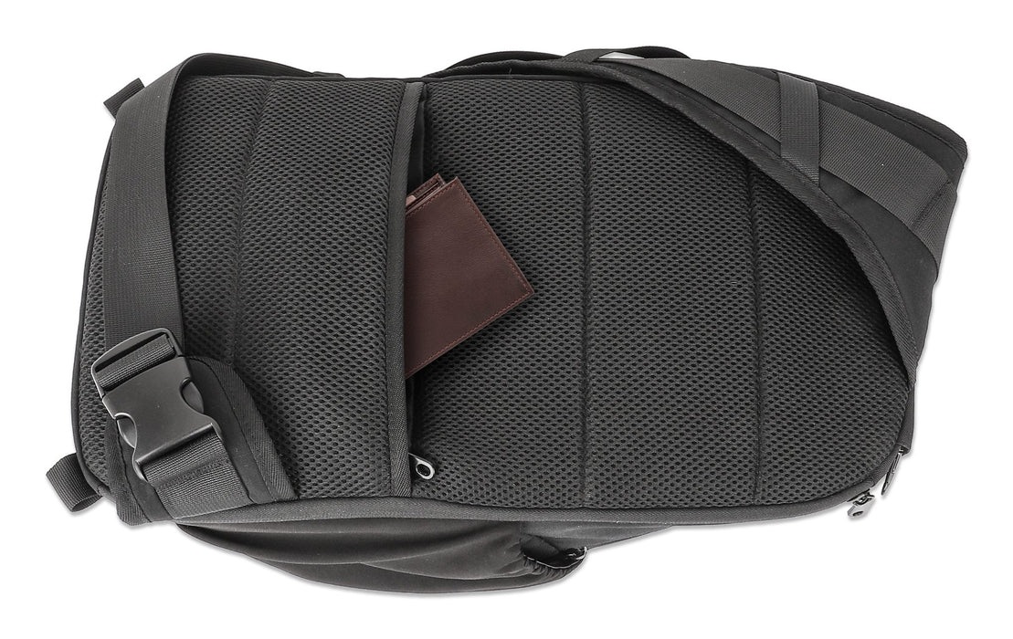EAN 0766623440578 - Manhattan Amsterdam 33,8 cm (13.3") Mochila bandolera Negro imagen 7