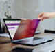EAN 0065030901994 - StarTech.com 142MG-PRIVACY-SCREEN filtro para monitor 35,6 cm (14") Netbook Filtro de privacidad para pan imagen 6