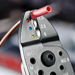EAN 4003773019701 - Knipex 97 21 215 C alicate Alicate diagonal de corte imagen 6