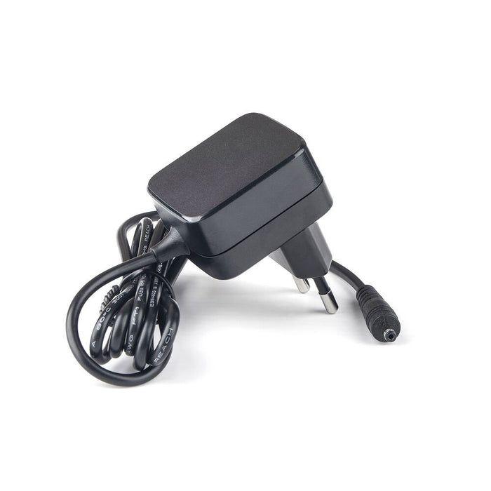 EAN 8716065412567 - ACT AC1505 adaptador e inversor de corriente Interior Negro imagen 2